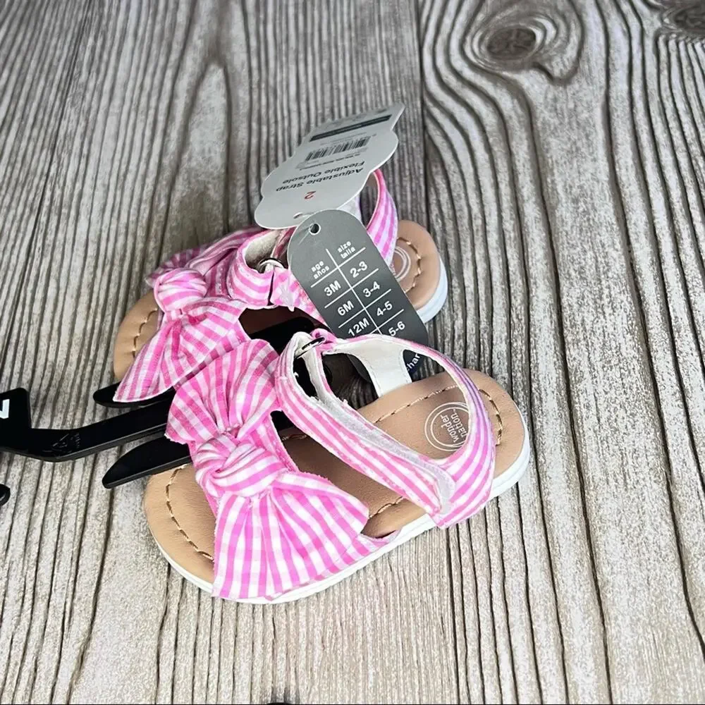 Wonder Nation Baby Girl Velcro  Strap Pink and White Plaid Sandals Sz M (2)